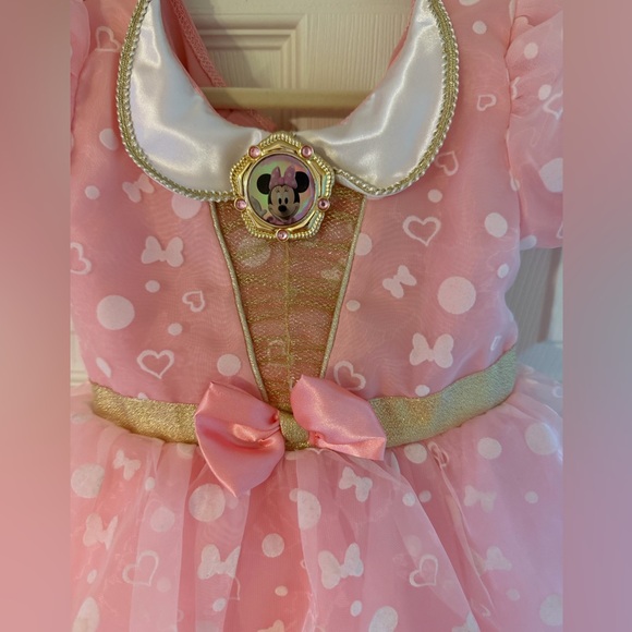Disney pink Minnie Mouse dress - Picture 6 of 12